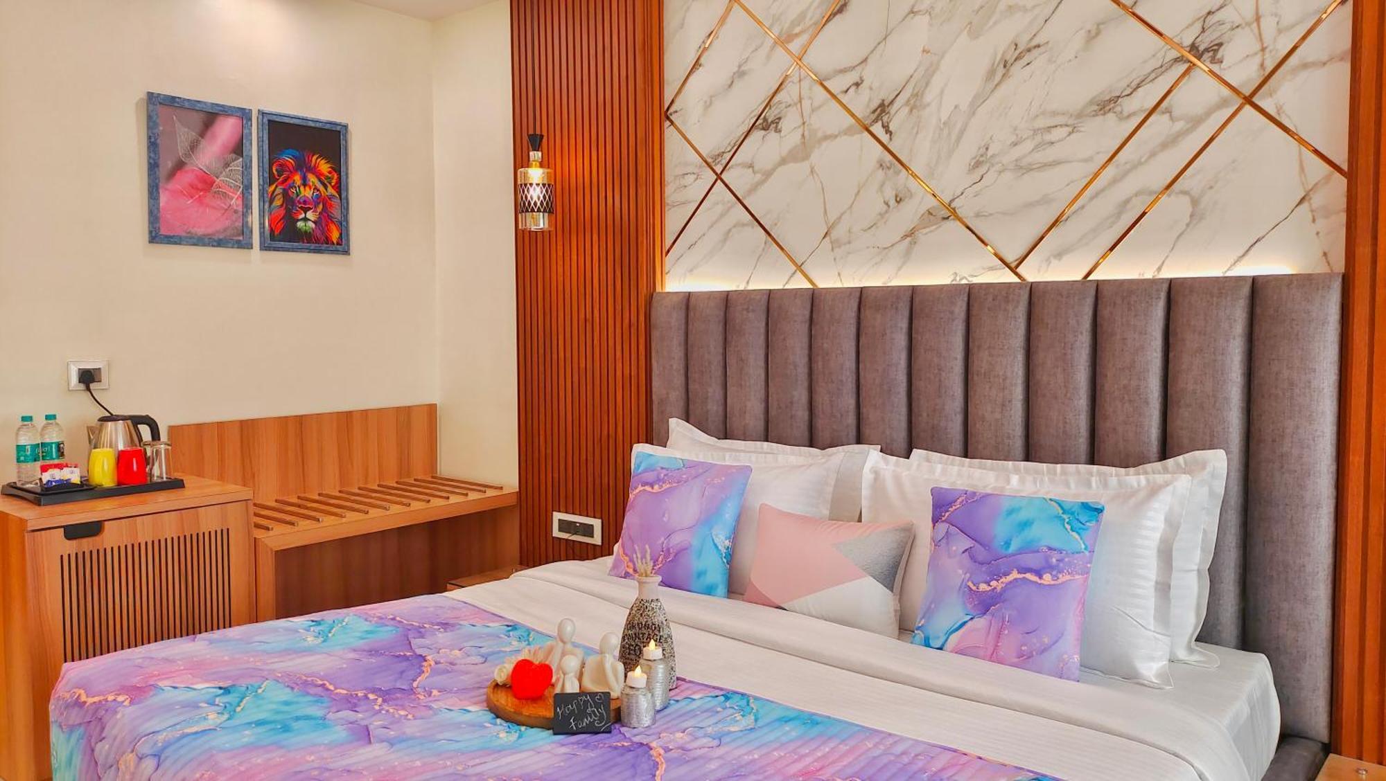 Sarang Palace - A Luxury Boutique Hotel Dźajpur Zewnętrze zdjęcie